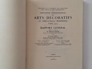 Exposition Internationale des Arts Decoratifs et Industriels Modernes Paris 1925 - Section Artistiques et Technique - Volume IX Parure (Classes 20 a 24) M.PAUL LEON