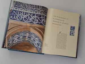 Gardens of Paradise - 16th century Turkish Ceramic Tile Decoration AHMET ERTUG / WALTER DENNY