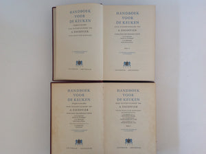 ESCOFFIER - Handboek Voor De Keuken - Compleet in Twee Delen - Naar "Le Guide Culinaire" Van A.Escoffier Voor Deze Tijd Bewerkt