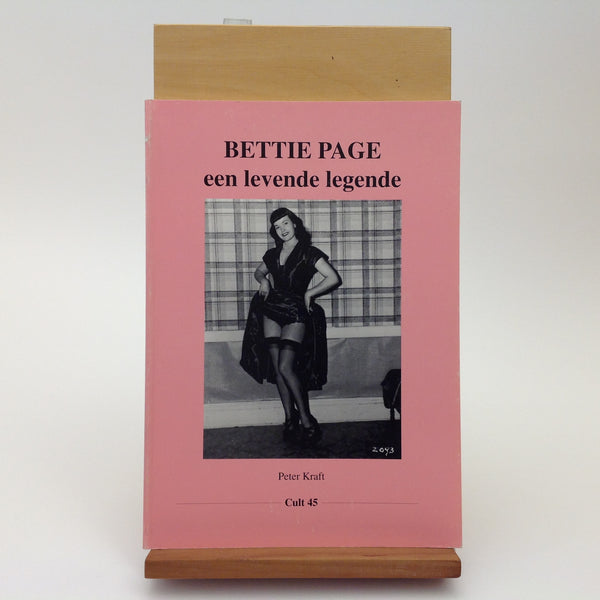 Bettie Page: Een Levende Legende - Cult 45.