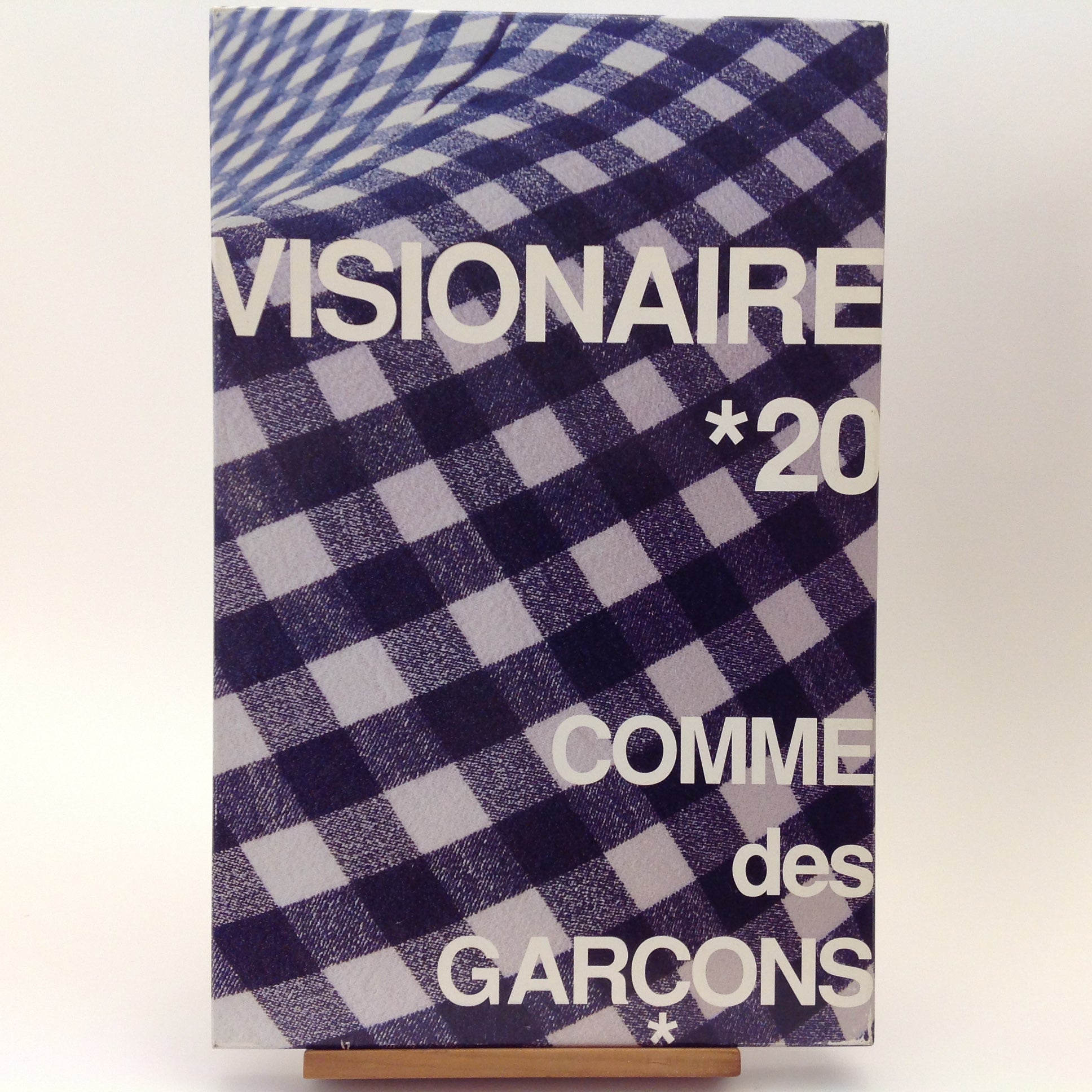 COMME DES GARCON. Visionaire No 20 - egidiusamsterdam.com